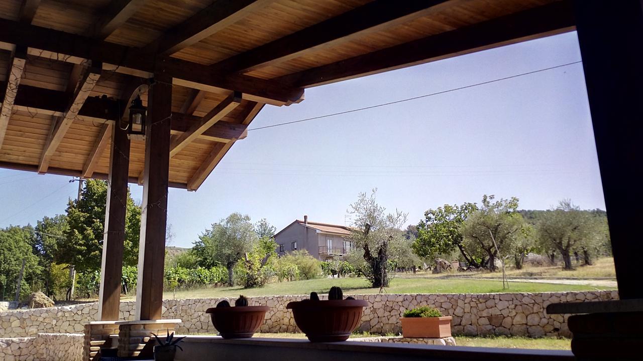 Agriturismo Casale Sera Fontana Liri Exteriör bild
